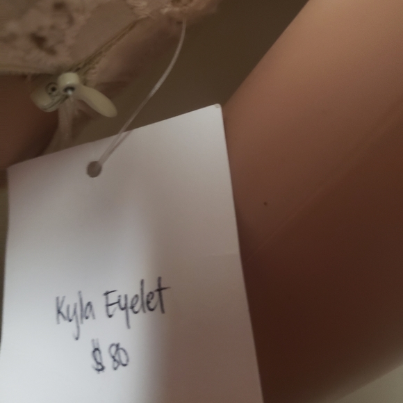 Sosi Boutique Ilaya White Kyla Eyelet Side Zip Tank- Sz XS - Picture 12 of 16